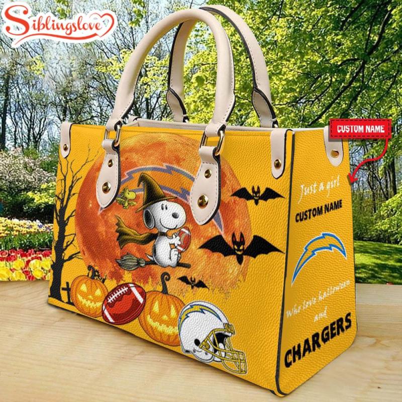 Custom Name Los Angeles Chargers Nfl Snoopy Halloween Women Leather Hand Bag1395.jpg