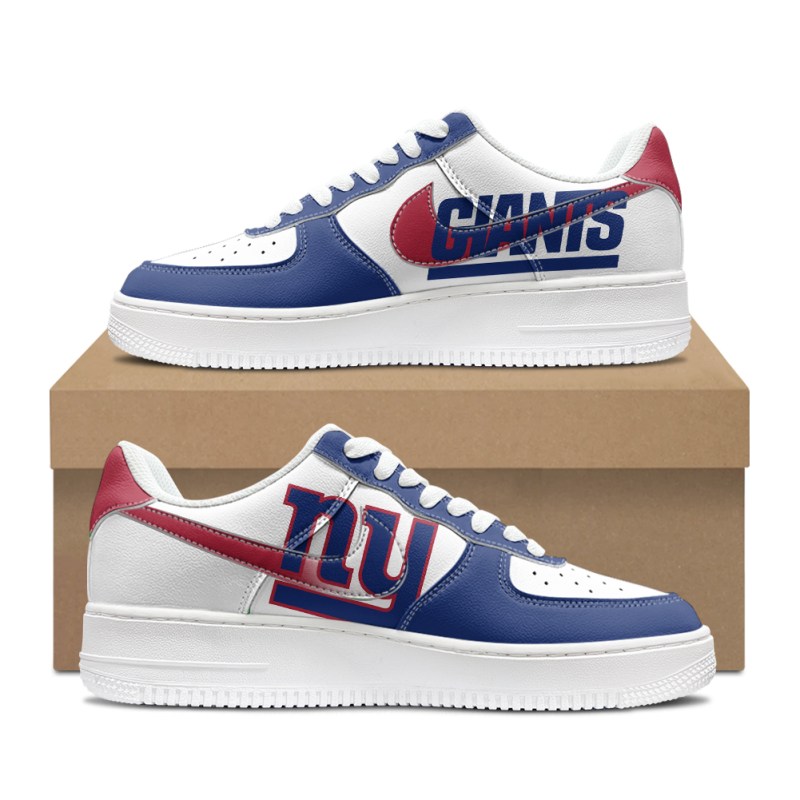 Custom New York Giants Air Force 1s.jpg