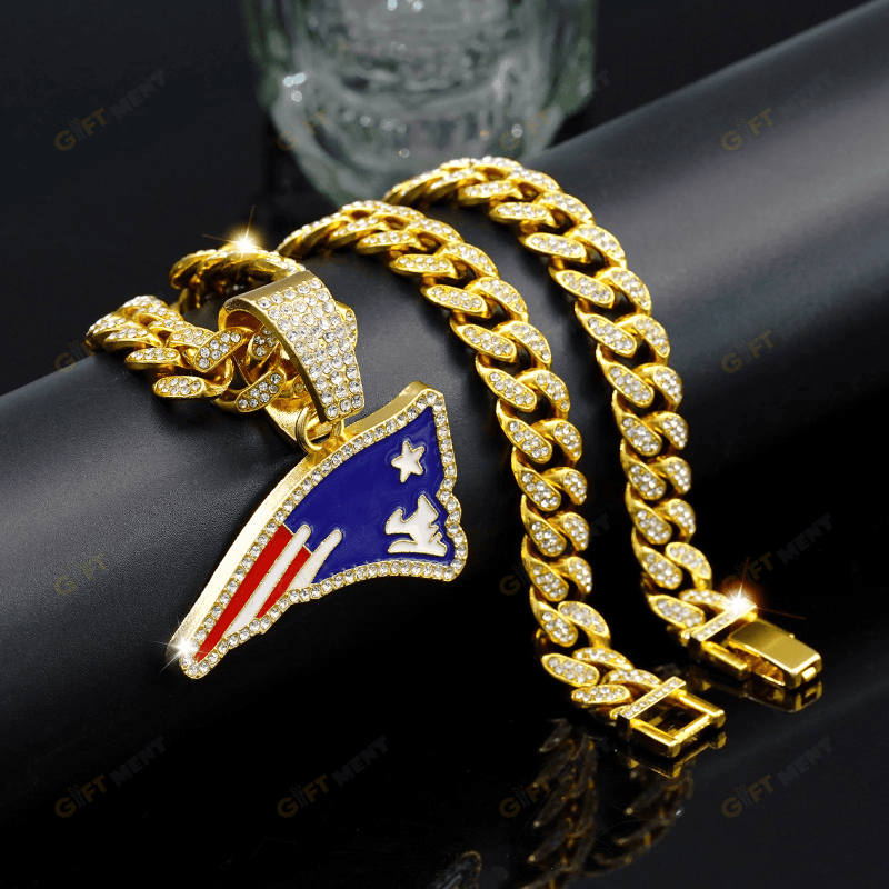New England Patriots Hip Hop Iced Out Bling Pendant Cuban Chain Fashion Punk Cool Jewelry 2.png