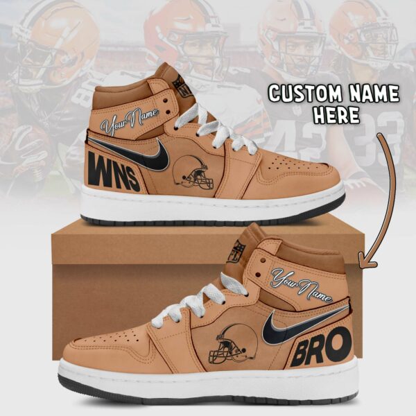 Cleveland Browns 1 3.jpg